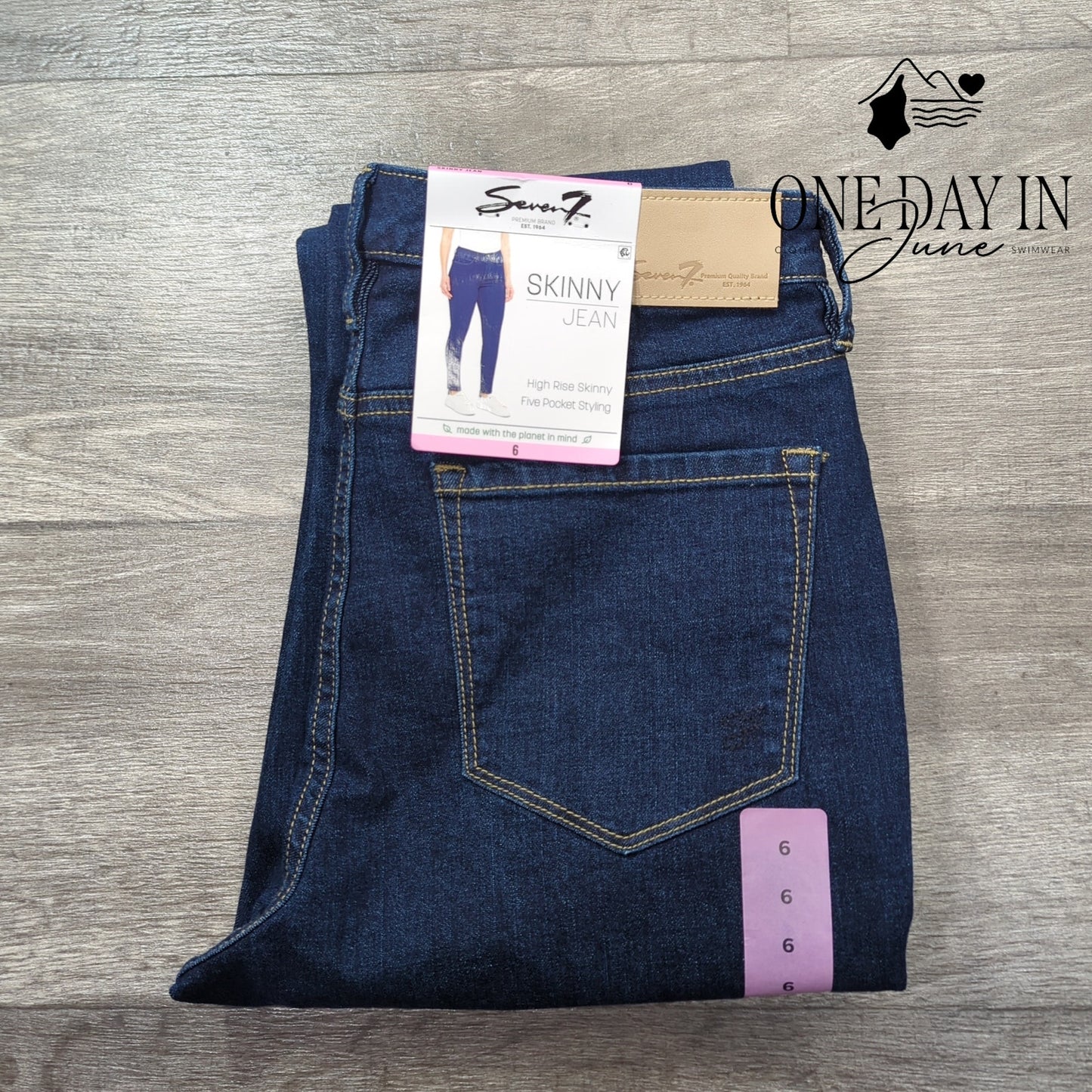 Seven7 Skinny Jeans Size 6