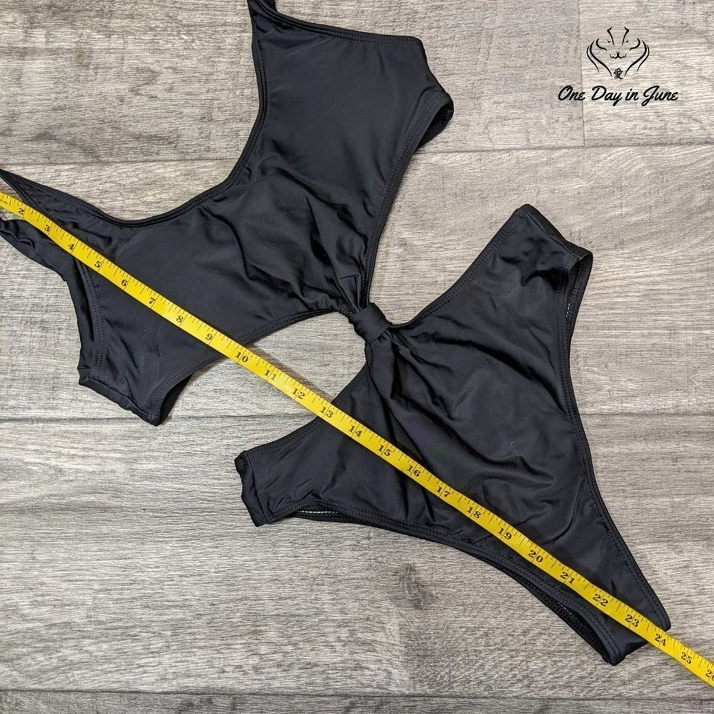 ODIJ Knot Front Cutout One Piece Swimsuit Size L