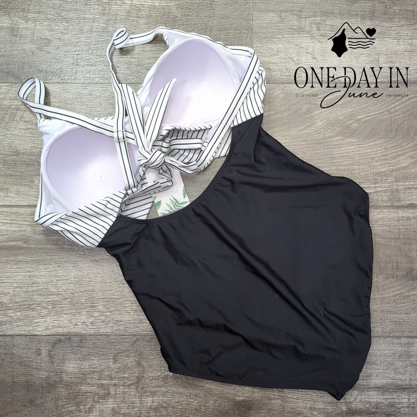 Eomenie Cross Front Cut Out One Piece Swimsuit Size XL