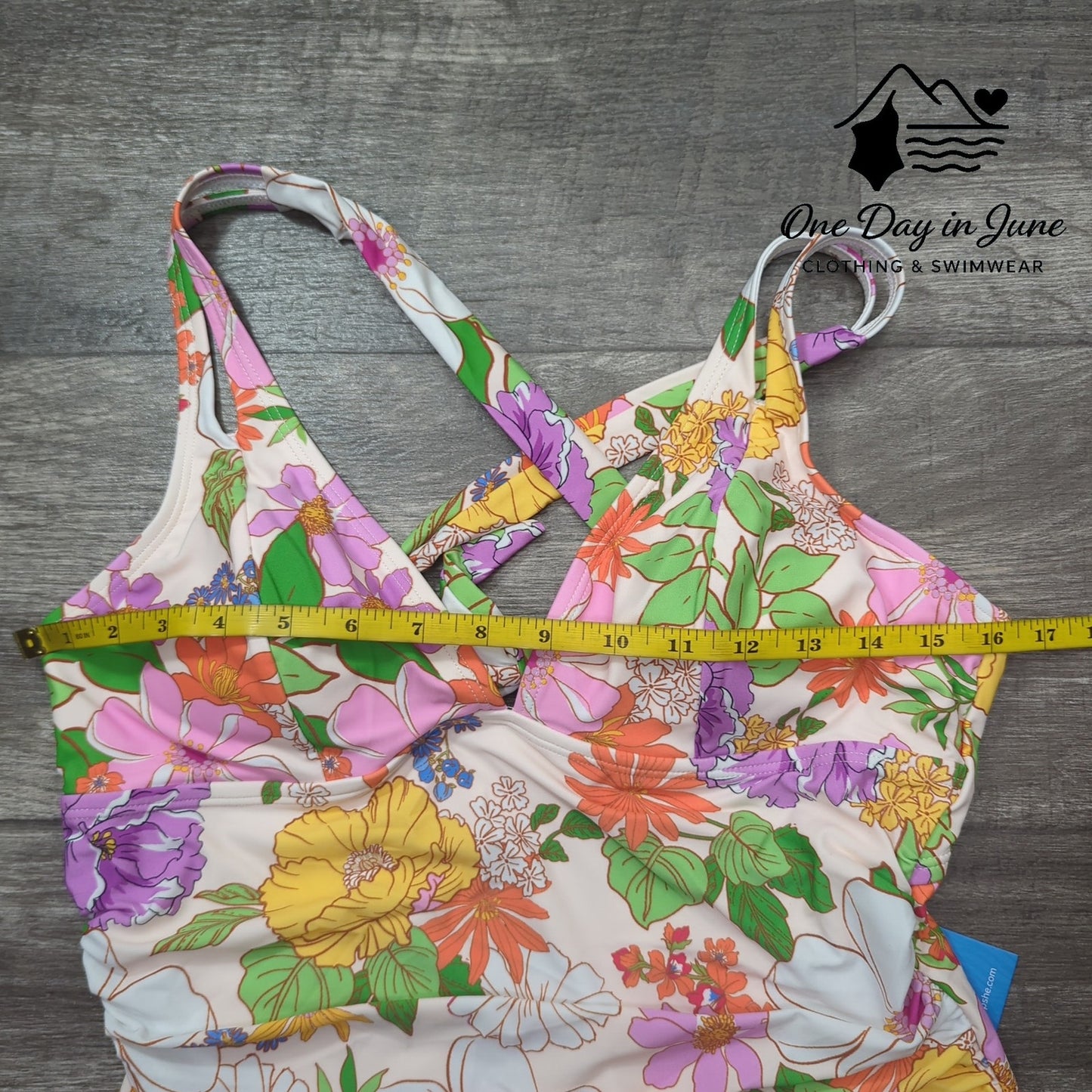 Cupshe Tie Back V Front Floral One Piece Swimsuit Size L