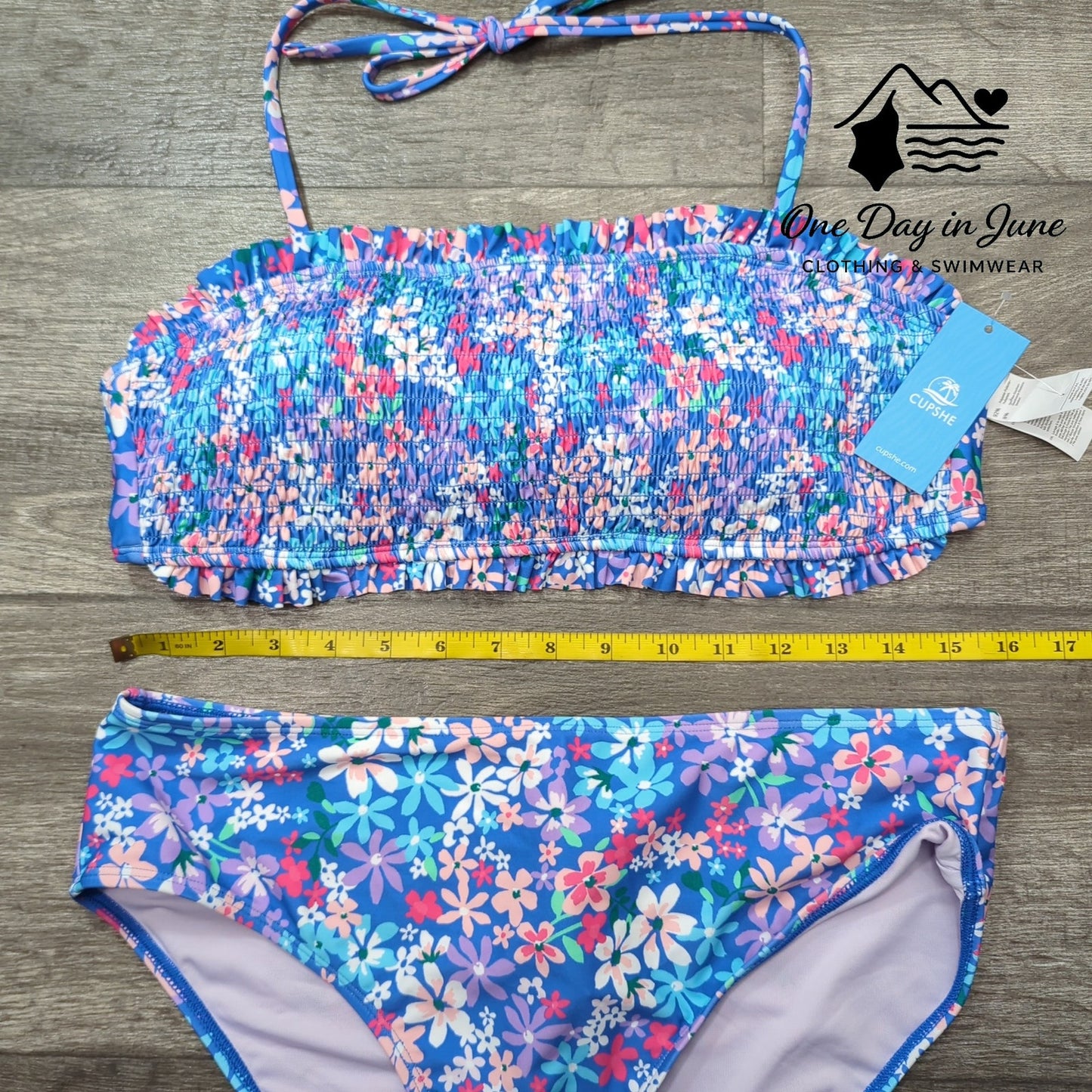 Cupshe Tie Back Smocked Bikini Swimsuit Size L