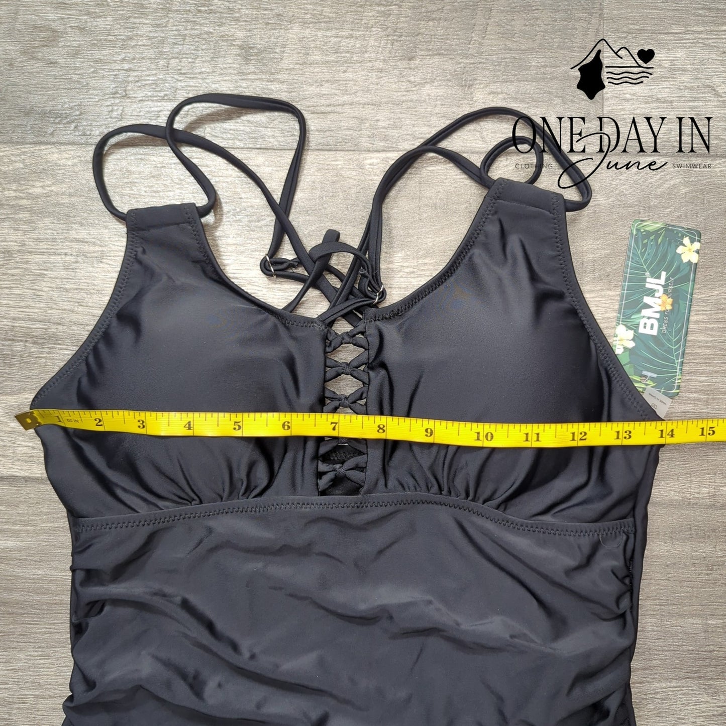 Blooming Jelly Tummy Control Strappy Back One Piece Swimsuit Size M