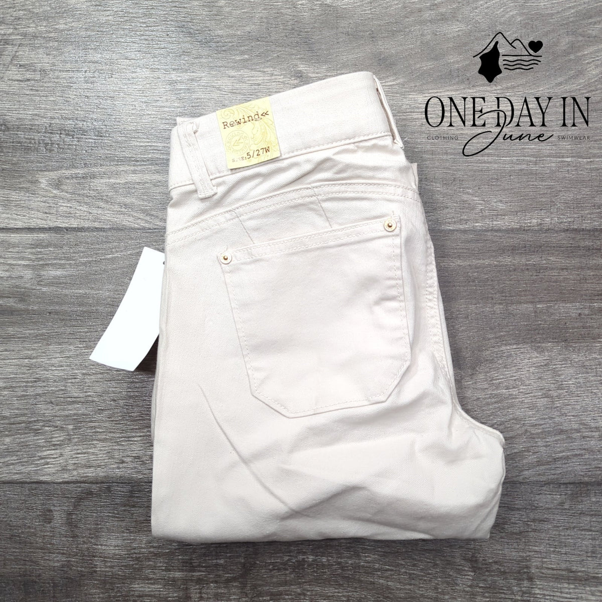Rewind Techno Tuck Mid Rise Skinny Jeans White NWT Juniors Size 5
