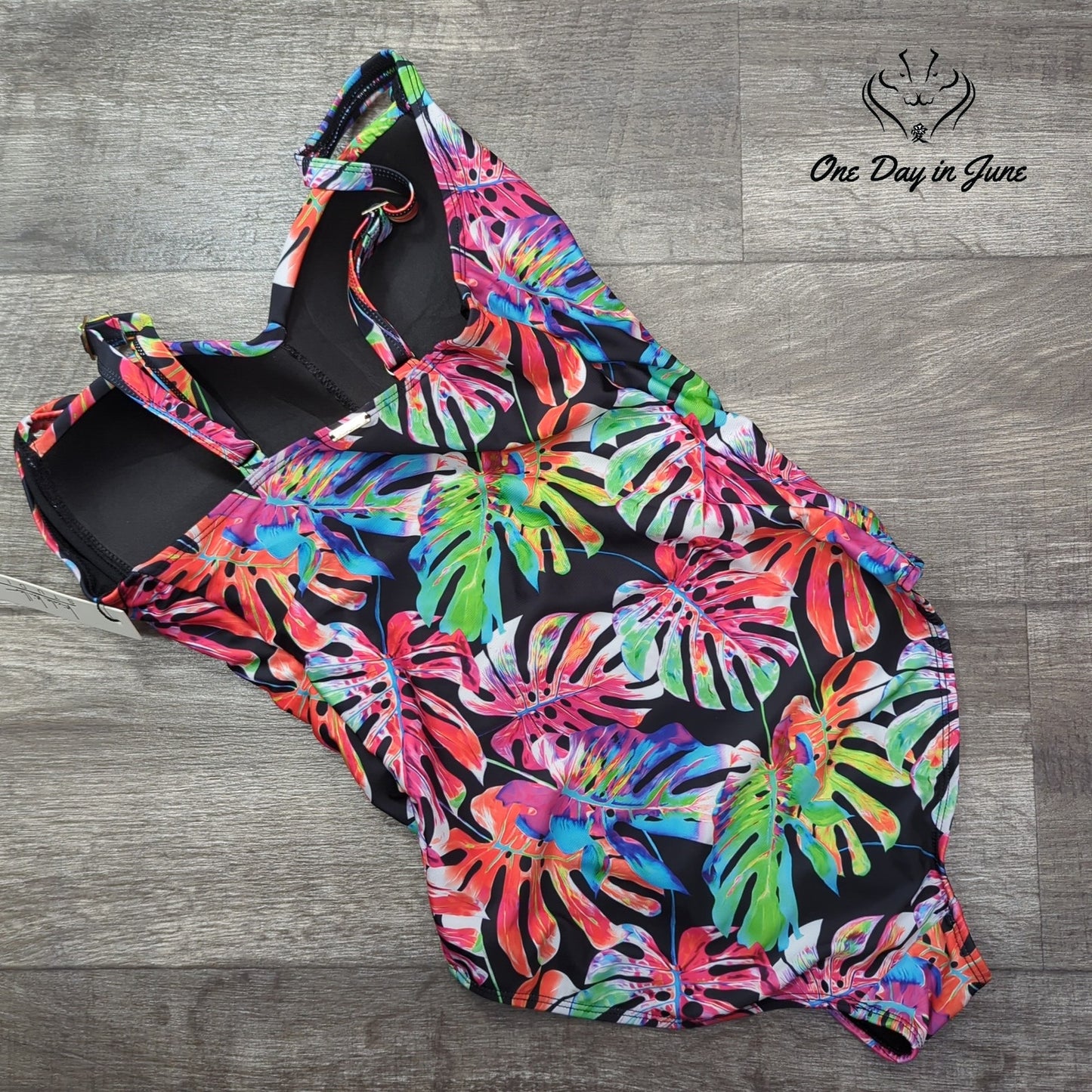 Nicole Miller Bandeau One Piece Swimsuit Size M