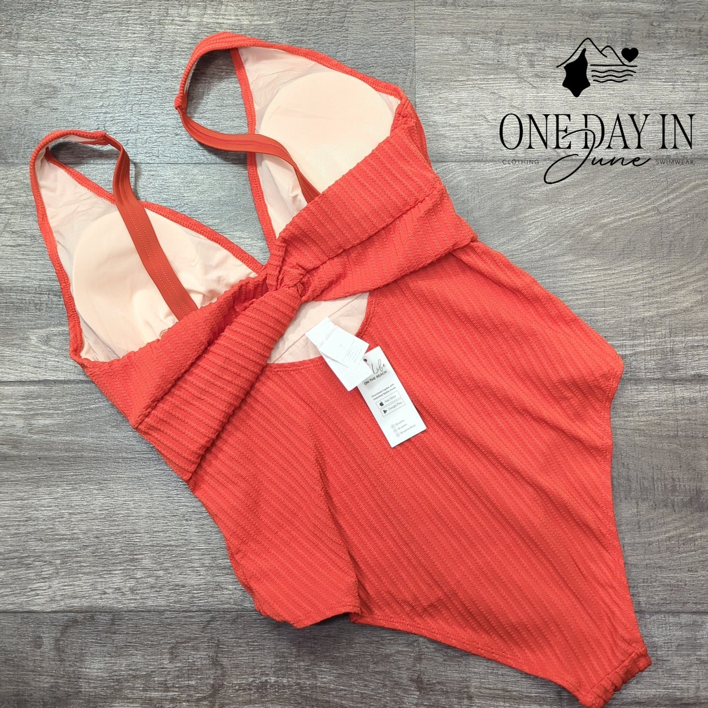Cupshe Textured V Neck One Piece Swimsuit Size XL