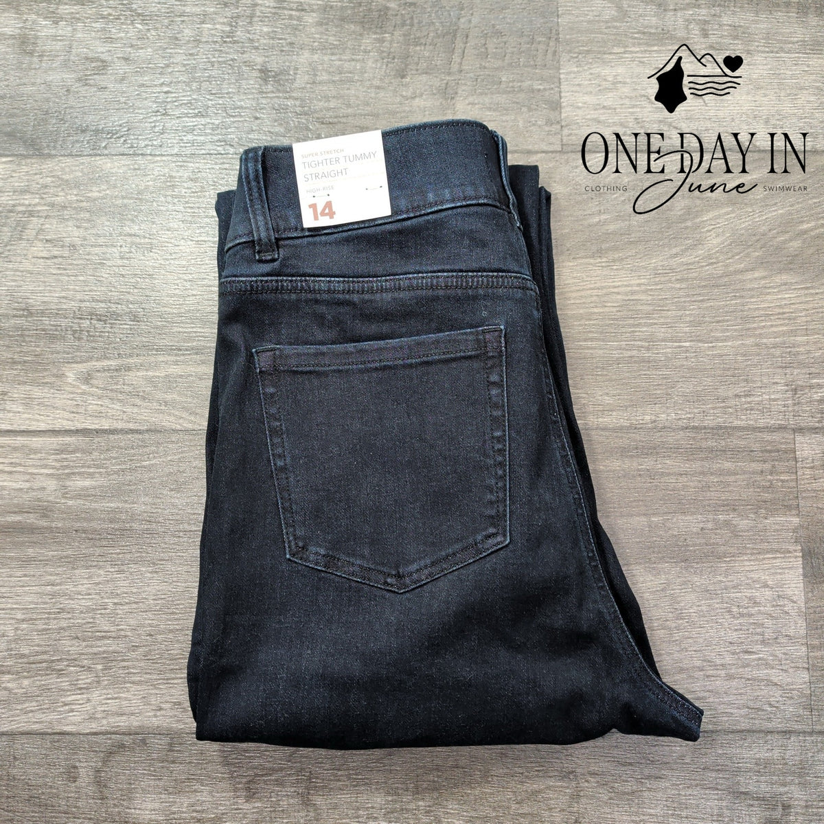 Lane Bryant Tighter Tummy High Rise Straight Jeans Dark Wash NWT Size 14