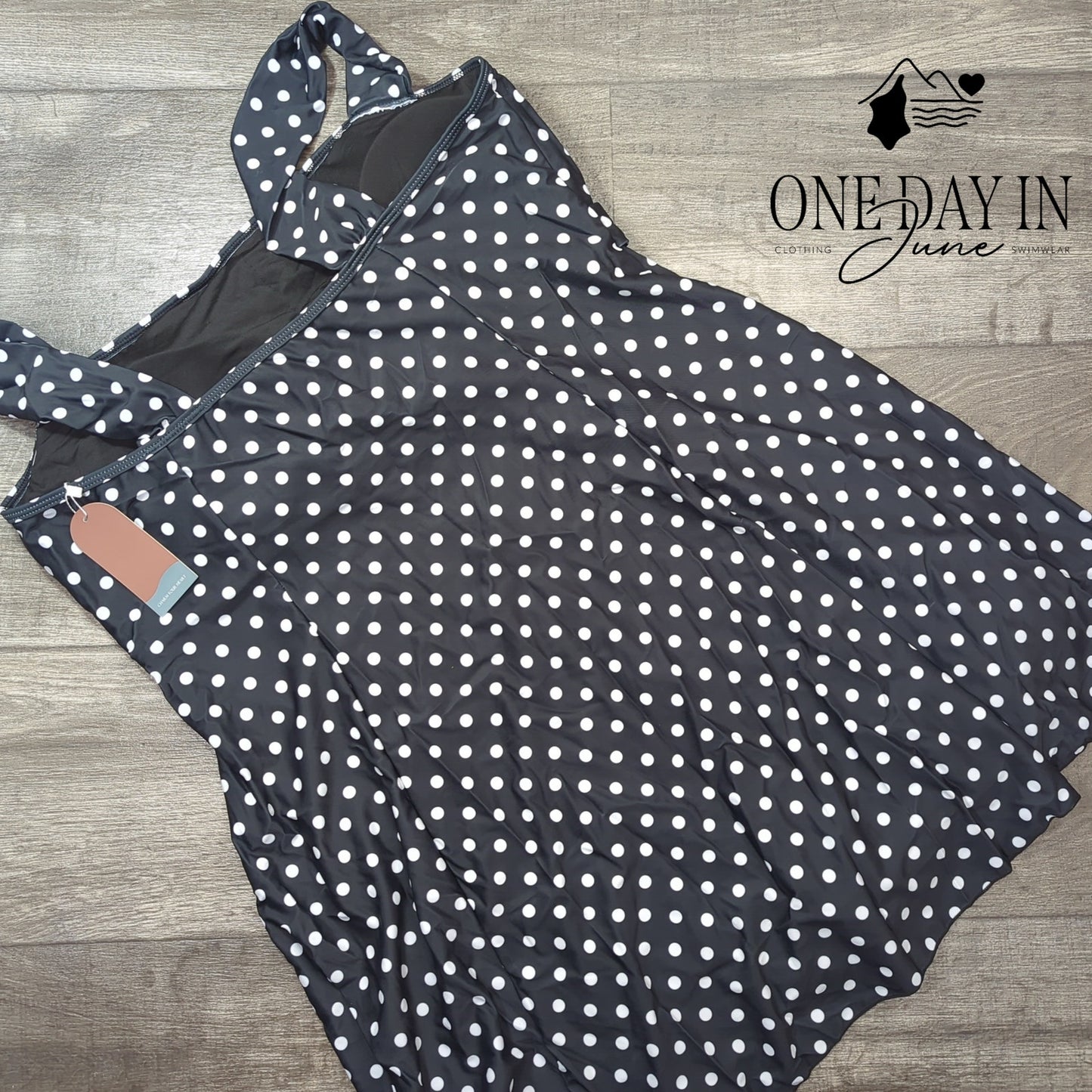 Smismivo Plus Size Polka Dot Swimdress One Piece Swimsuit Size 3XL