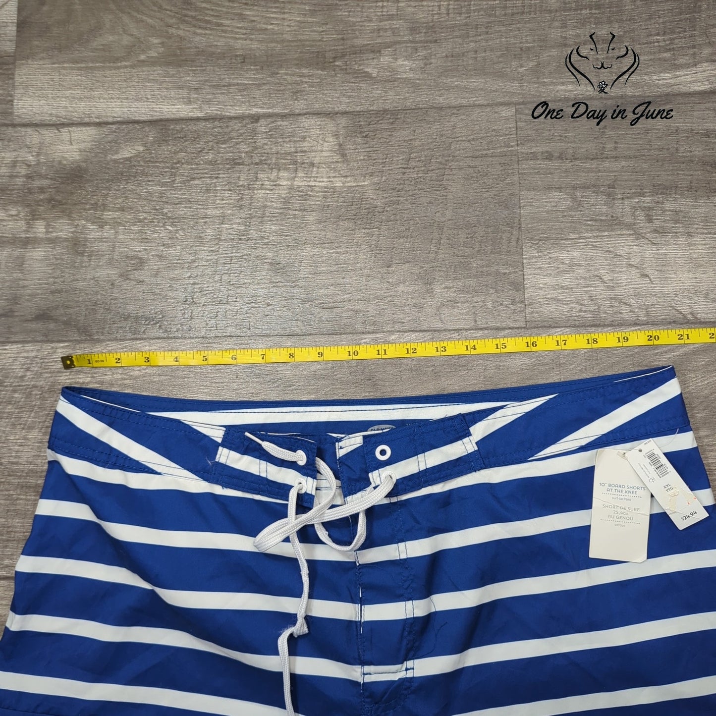 Old Navy 10" Board Shorts Size XXL