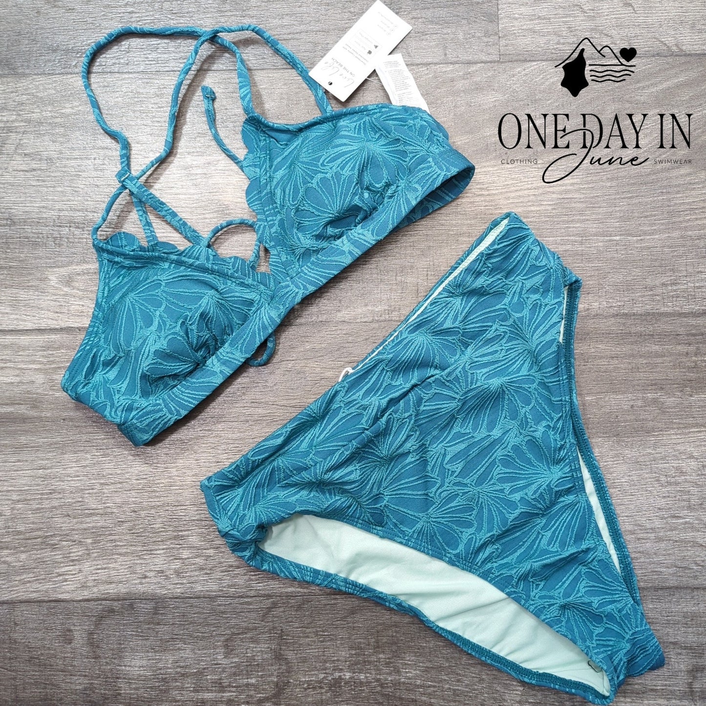 Cupshe Scallop Textured High Waist Bikini Swimsuit Size S