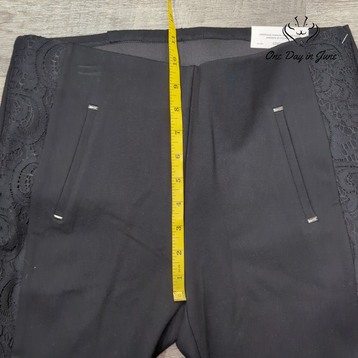 Chico's So Slimming Juliet Slim Leg Pants Size 4 (Chico's 0)