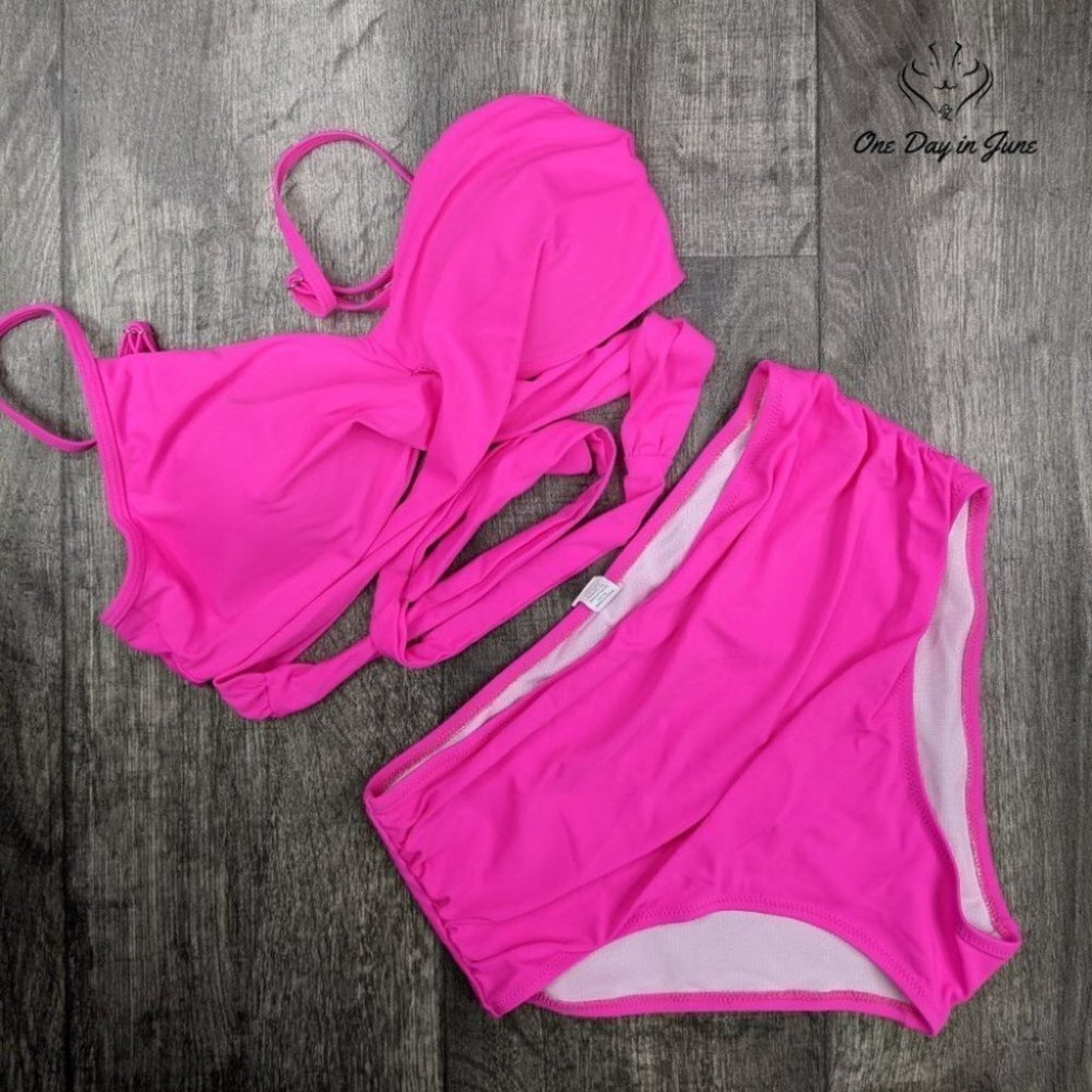 Summer Mae Criss Cross High Waist Bikini Size M