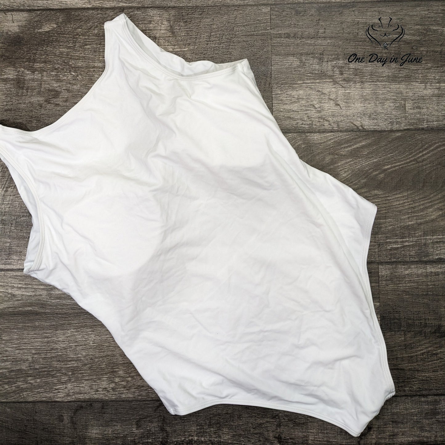 ODIJ Tie Knot Cut Out One Piece Swimsuit Size 3XL