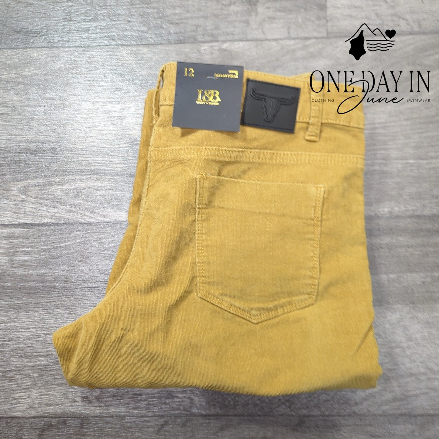 L&B Apparel Boyfriend Corduroy Pants Size 12