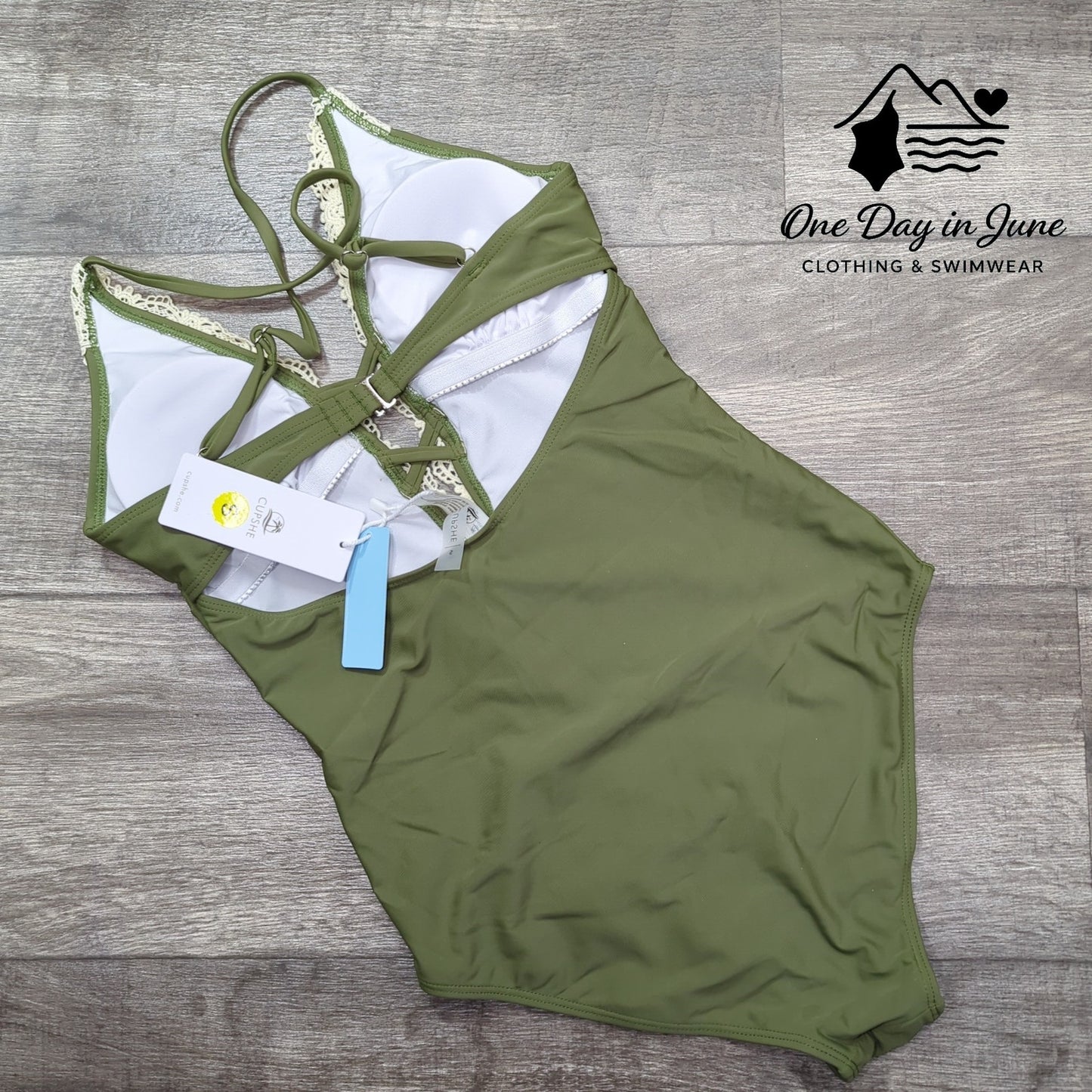 Cupshe V Neck Lace Cross Back One Piece Swimsuit Size S