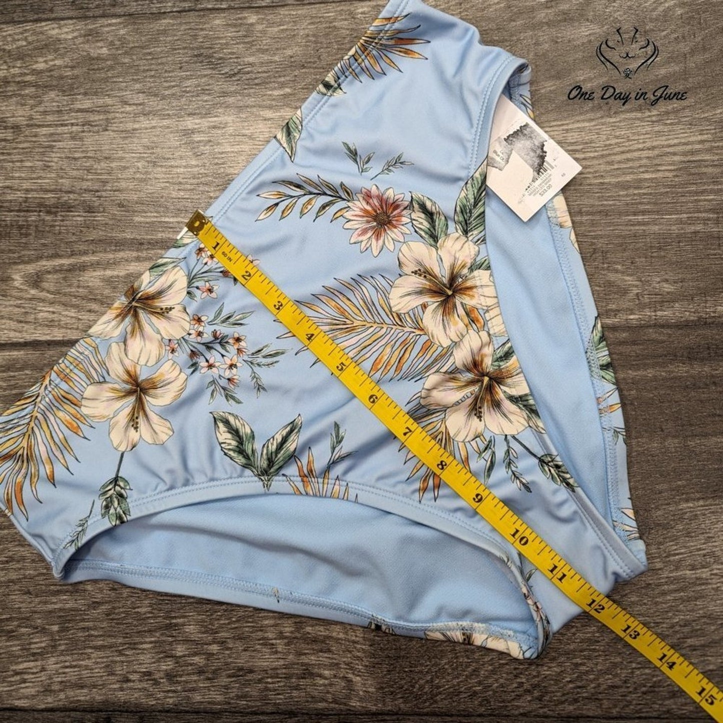 Apt. 9 Floral Bikini Bottom Size M