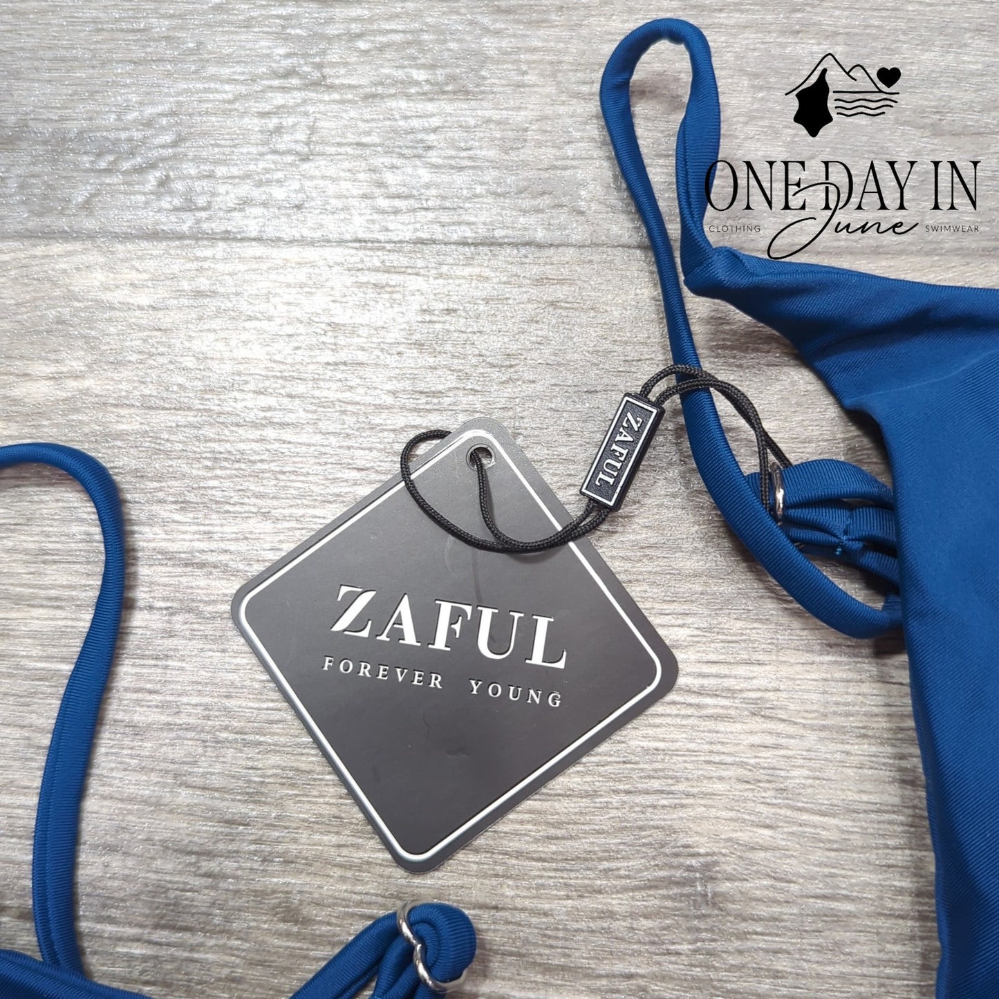 Zaful Moderate Coverage Bikini Swimsuit Size M