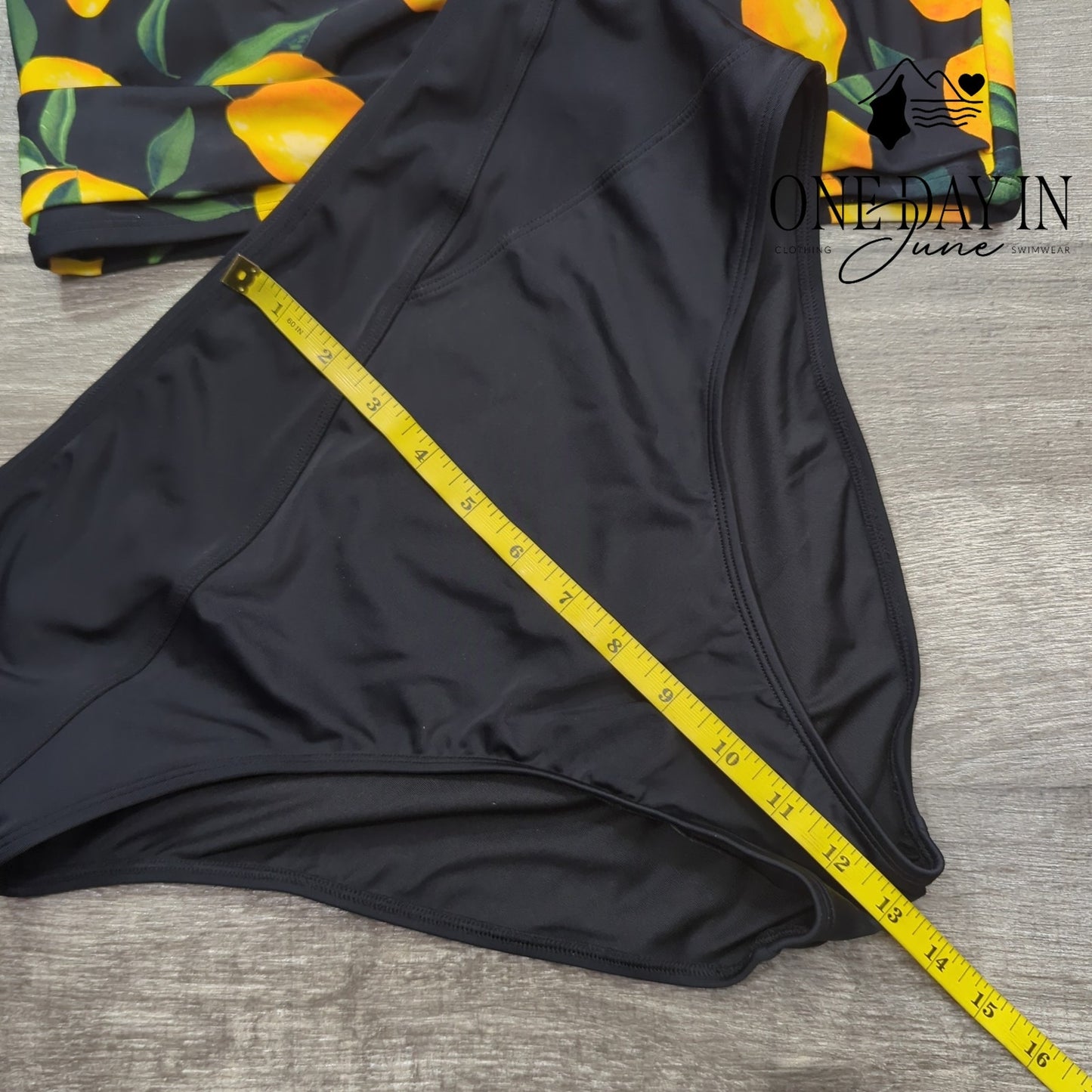 Cupshe Cross Front High Waist Bikini Swimsuit Size L