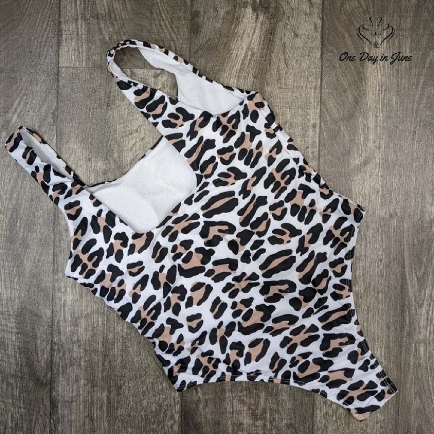 Prettygarden Square Neck One Piece Swimsuit Size L