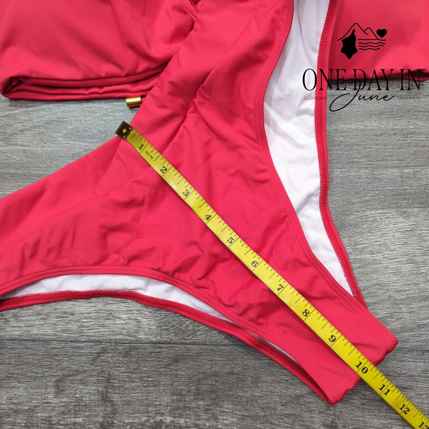 CharmLeaks Keyhole Bikini Swimsuit Size XL