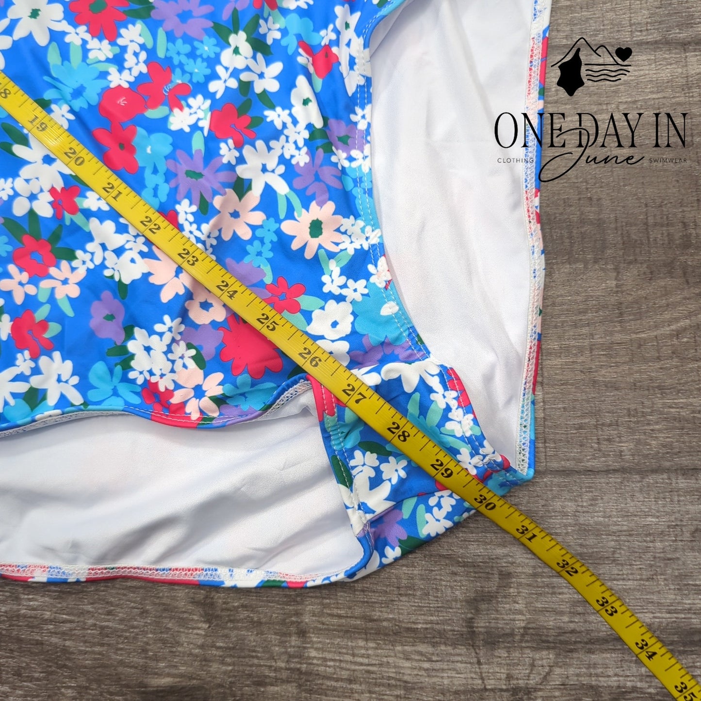 Adisputent Cage Back Floral One Piece Swimsuit Size XXL