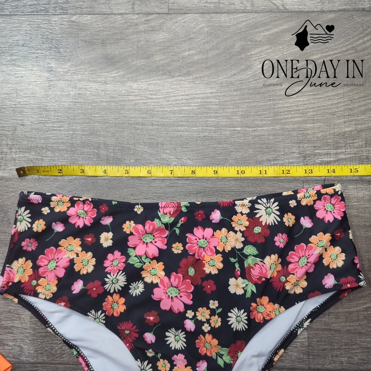 Beachsissi V Front High Waist Bikini Swimsuit Size M