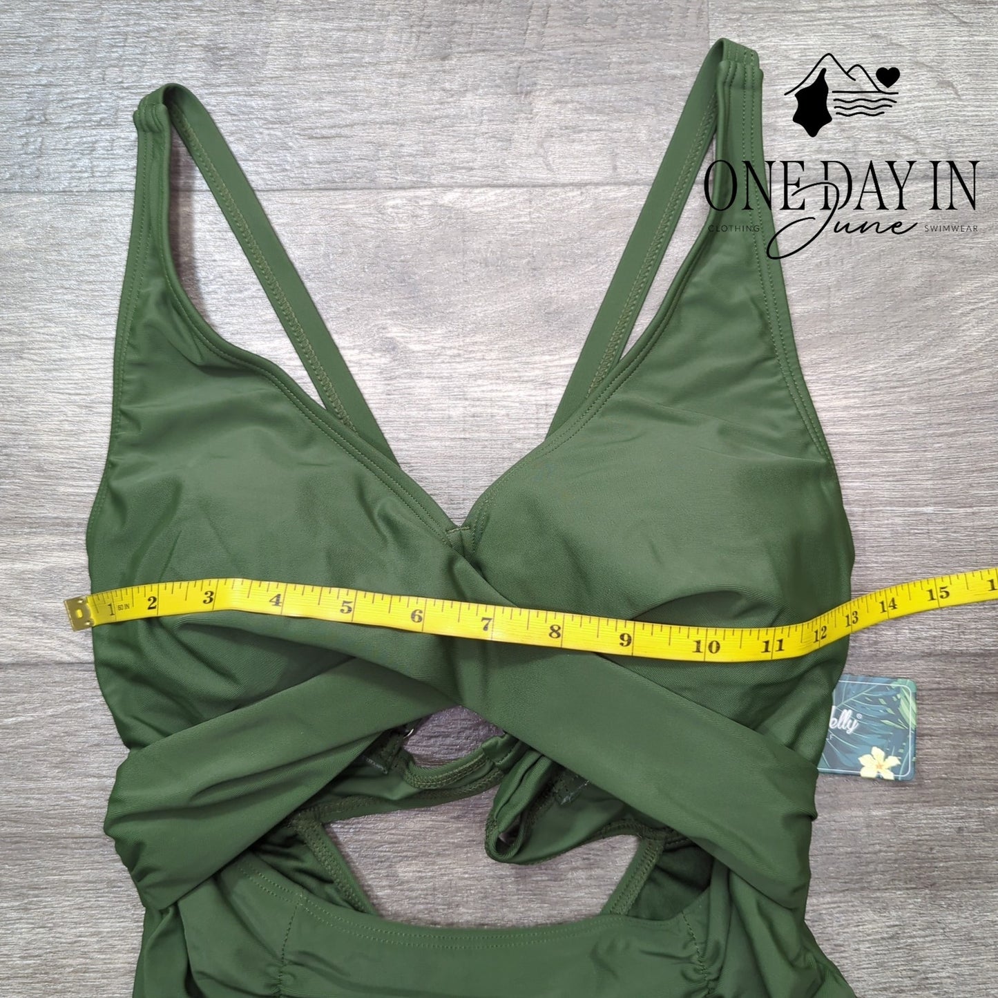 Blooming Jelly Cross Front Cut Out Tie Back One Piece Swimsuit Size M