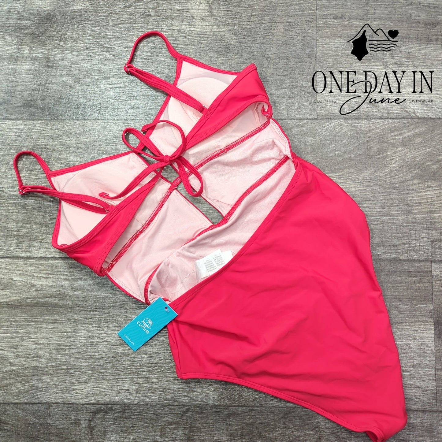 Cupshe Tie Back One Piece Swimsuit Size M