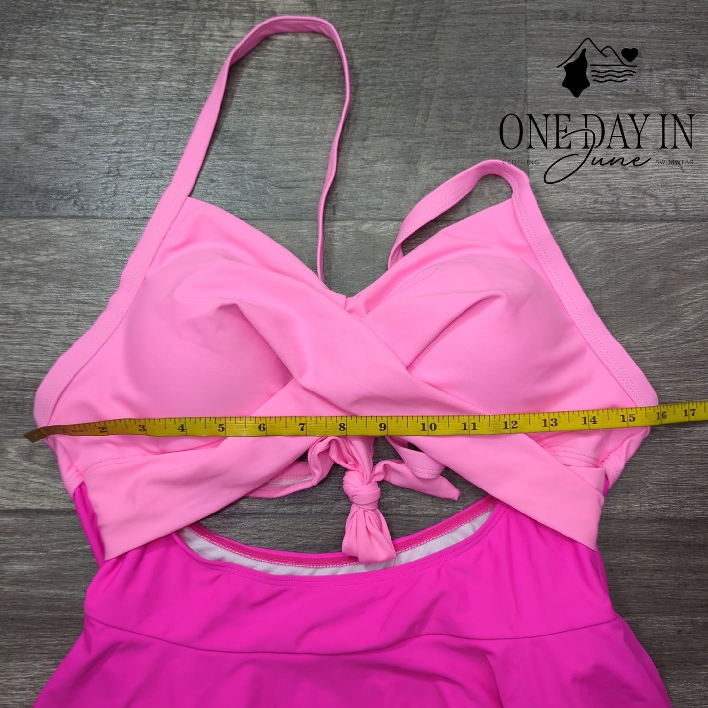 B2Prity Cross Front Tie Back Cut Out Swimdress Swimsuit Size XL