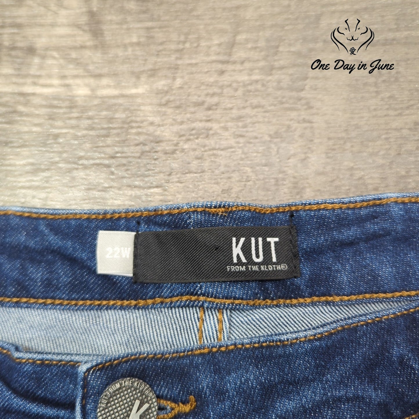 Kut from the Kloth Plus Size Rachael Ab Mom High Rise Ankle Jeans Size 22W