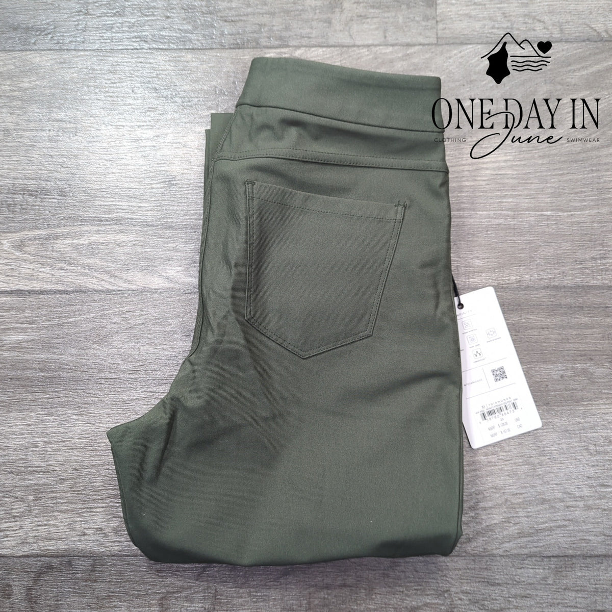 7 Diamonds Infinity Straight Leg Pants Army Green NWT Size 0 (25)