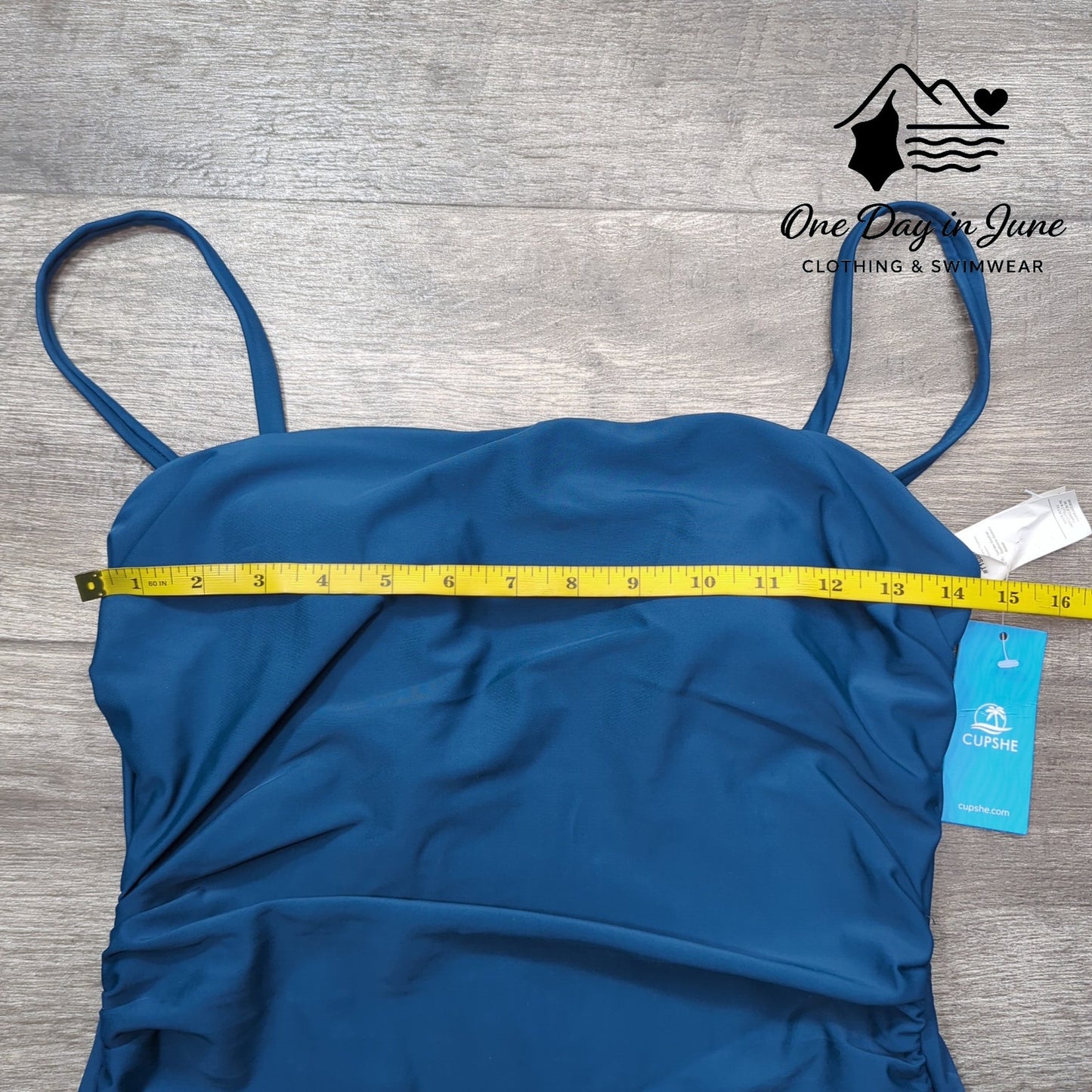 Cupshe Sandy Daze Shirred One Piece Swimsuit Size L