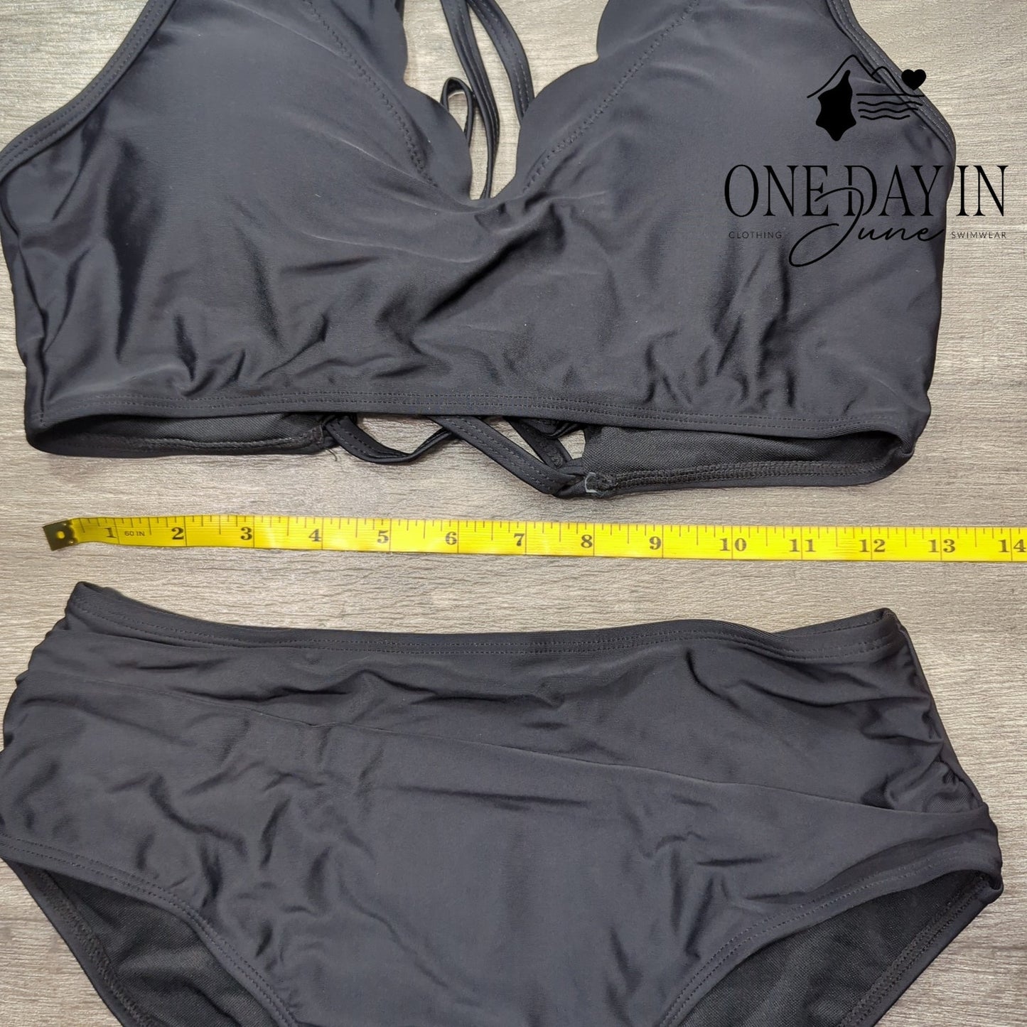Zaful Scallop Lace Up Back Bikini Swimsuit Size S
