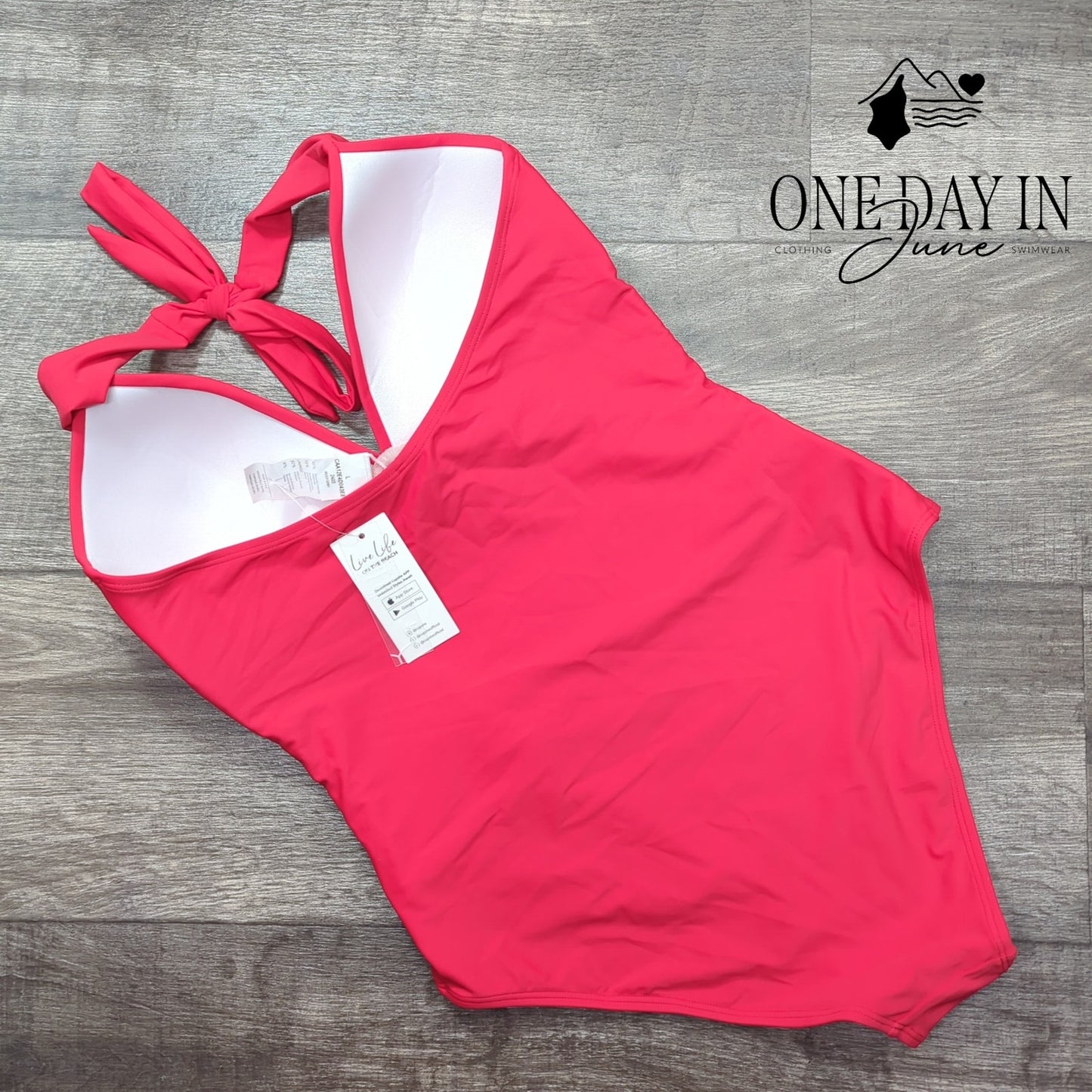 Cupshe Halter Tummy Control One Piece Swimsuit Size L
