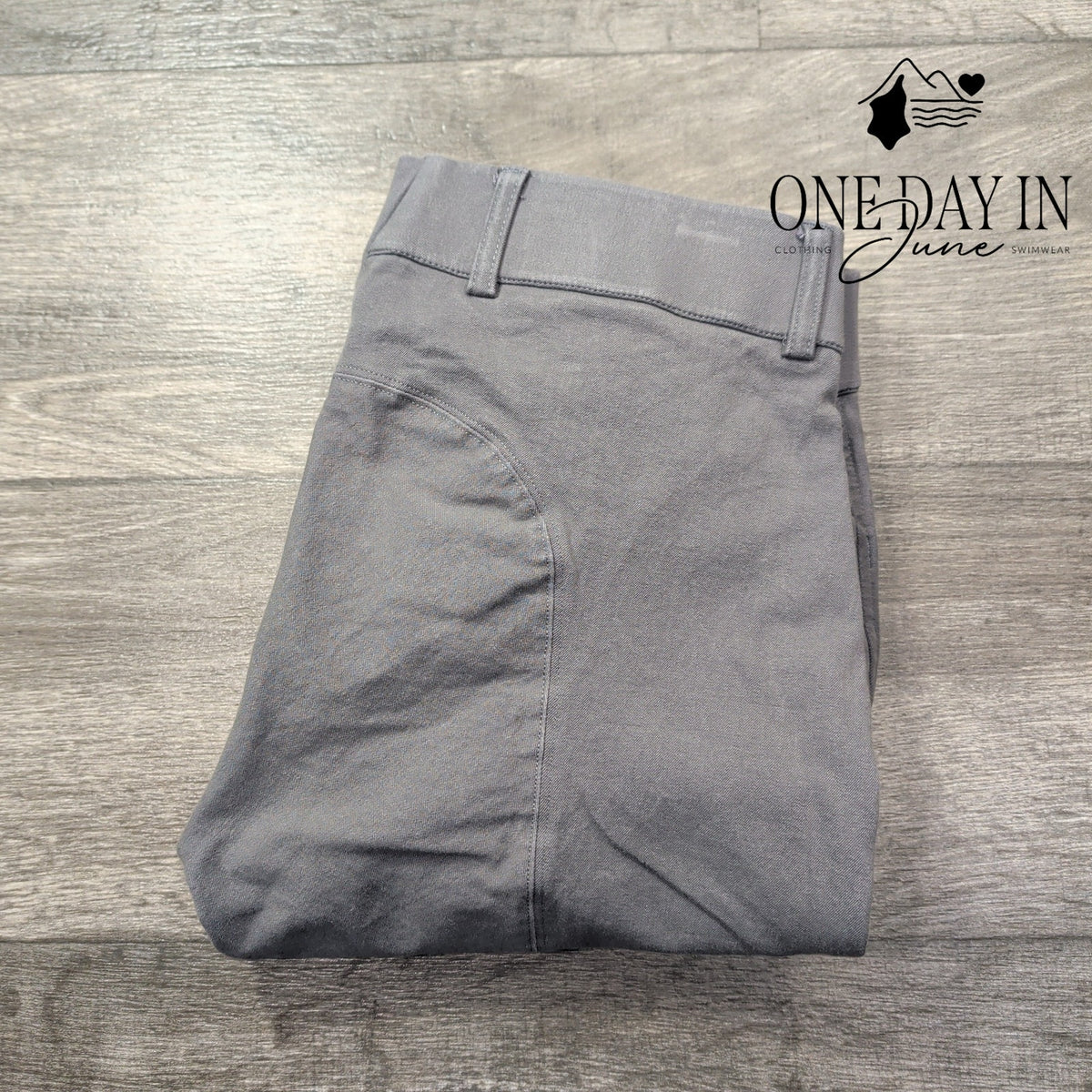 Ariat Riding Breeches Gray Suede Knee Patch Equestrian Pants Size 16 (32)