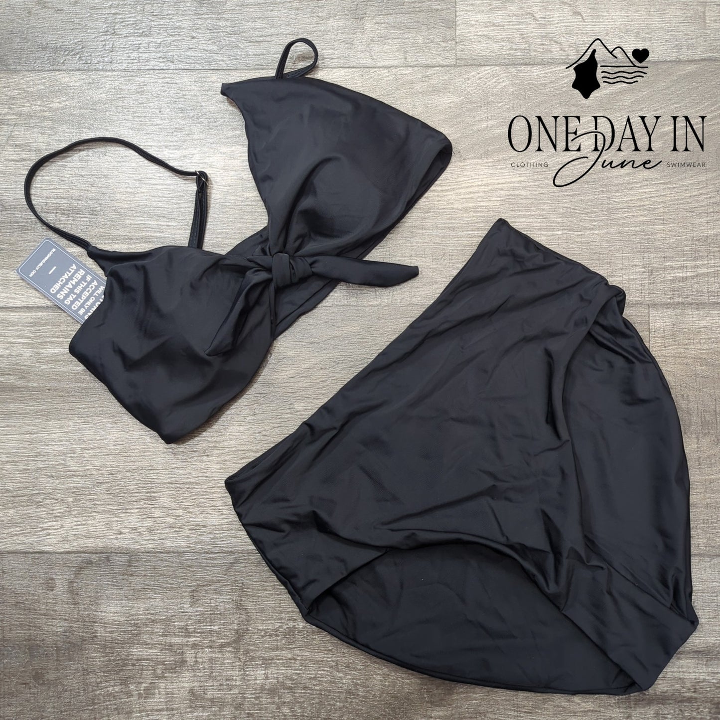 Blooming Jelly Knot Front High Waist Bikini Swimsuit Size M