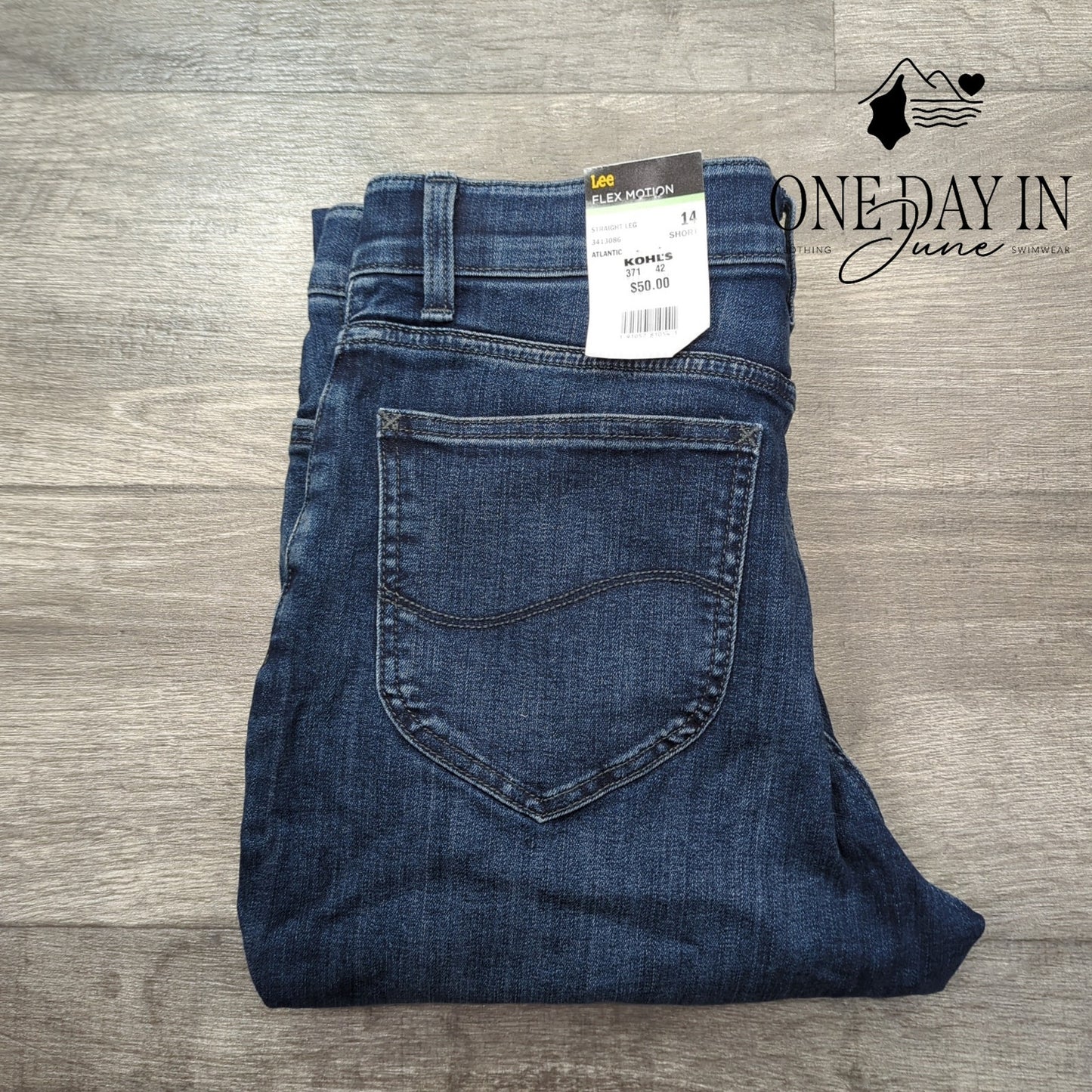 Lee Flex Motion Straight Leg Jeans Size 14