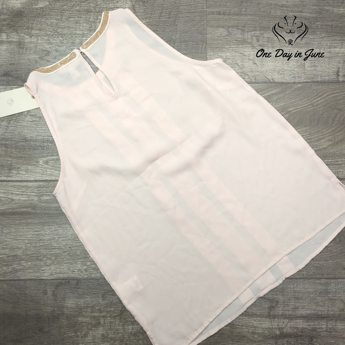 Lila Rose Beaded Neck Sleeveless Blouse Blush Pink Pleated NWT Size S