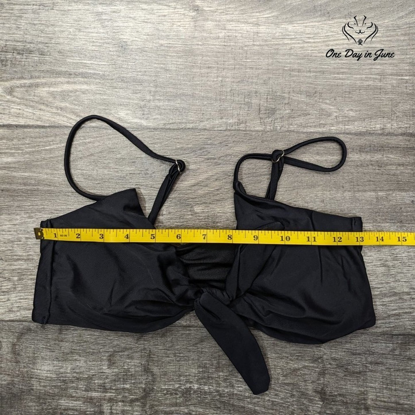 Blooming Jelly Tie Front Bikini Top Size M