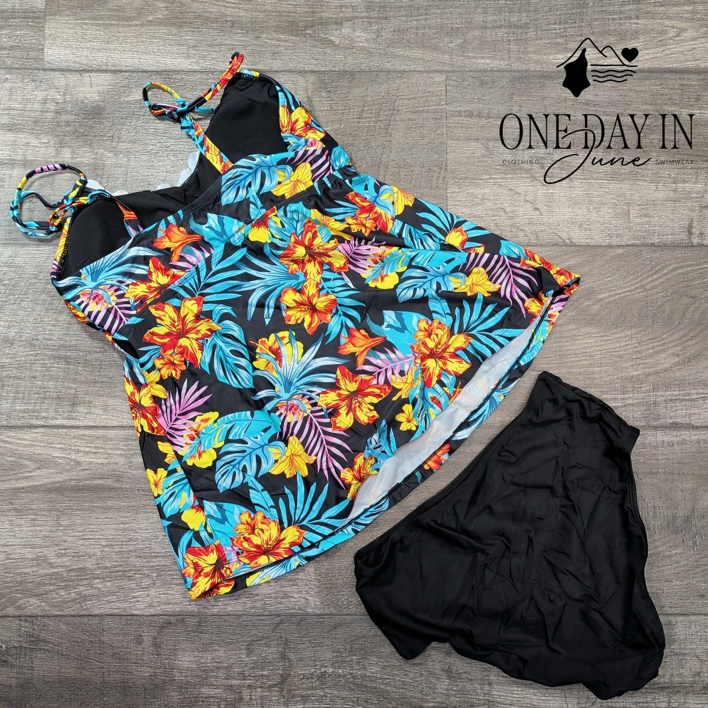 Aleumdr Tropical Tankini Swimsuit Size M