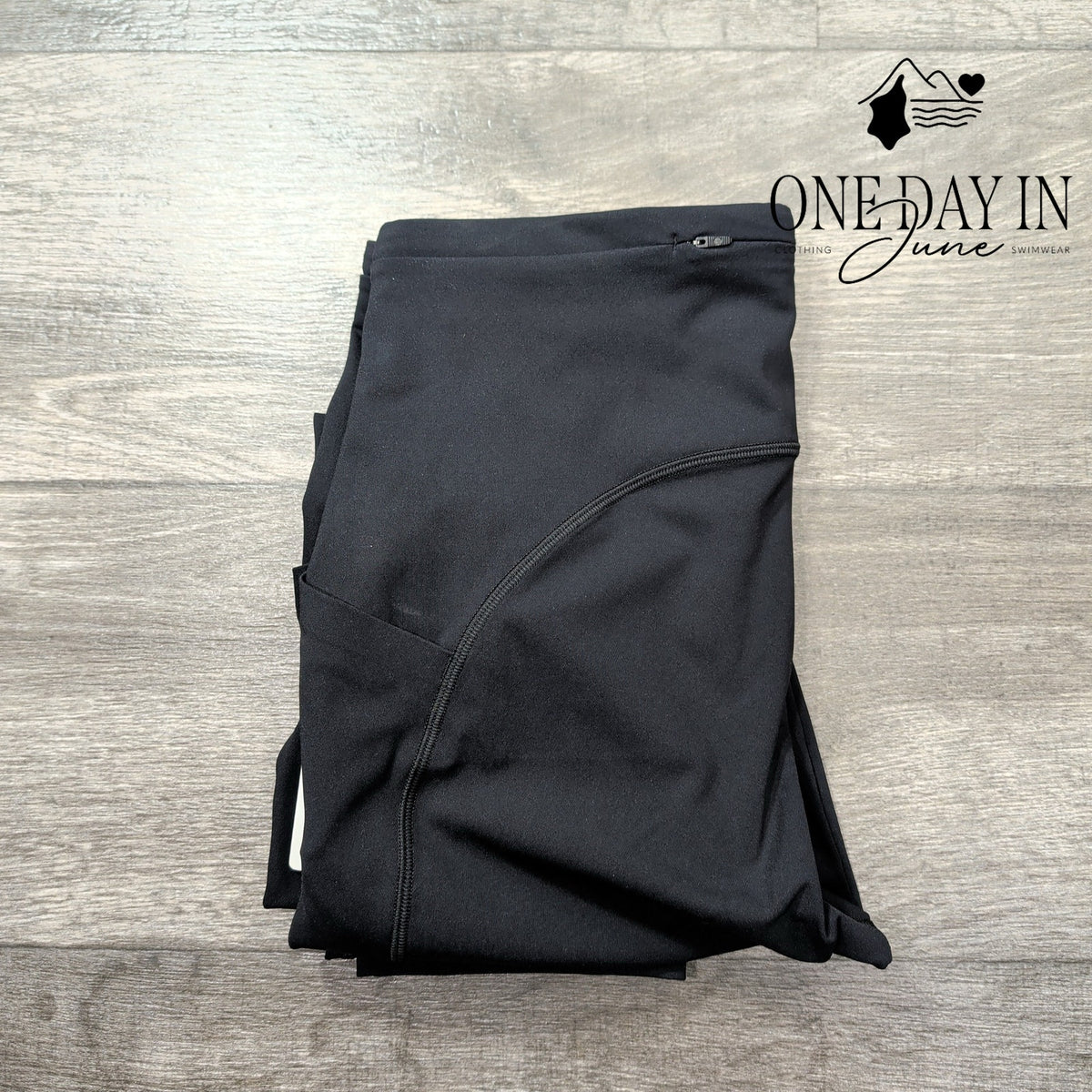 Lululemon Swift Speed High Rise Crop 21" Leggings Black NWT Size 10
