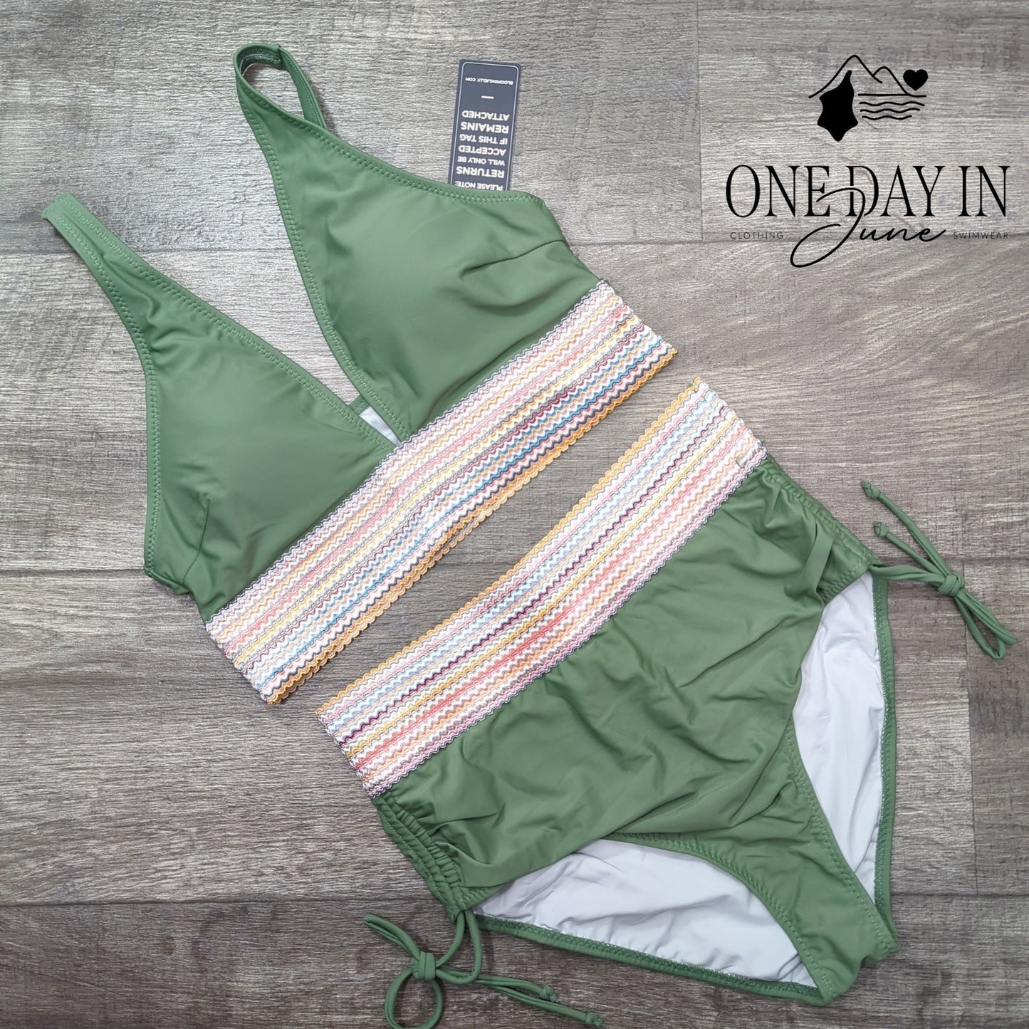 Blooming Jelly V Neck High Waist Bikini Swimsuit Size M