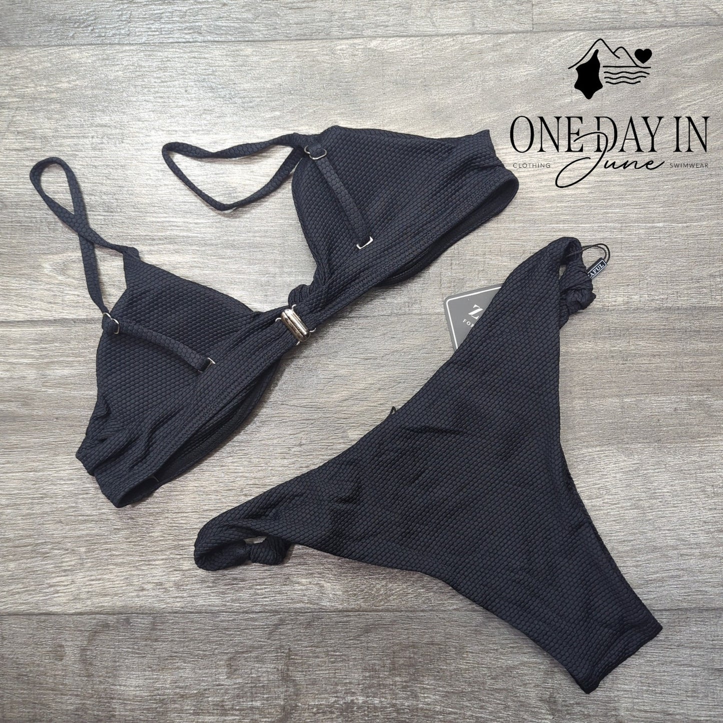 Zaful Textured Cheeky Bikini Swimsuit Size M