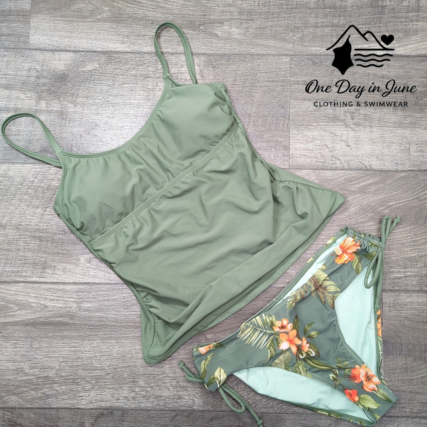 Cupshe Tie Side Tankini Swimsuit Size M
