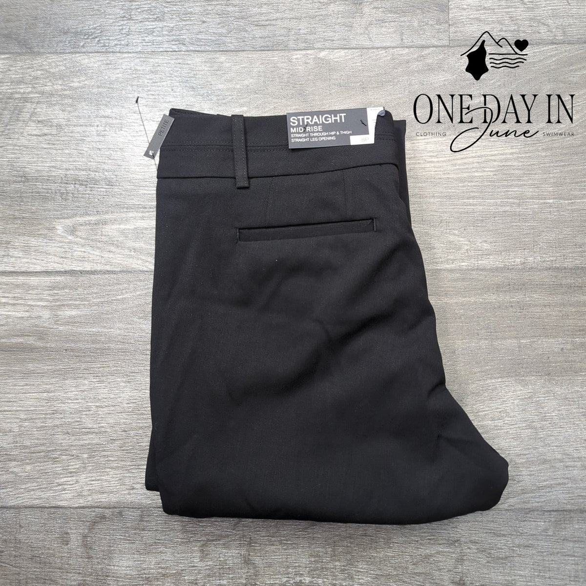 Apt. 9 Mid Rise Straight Leg Dress Pants Black NWT Petite Size 8P