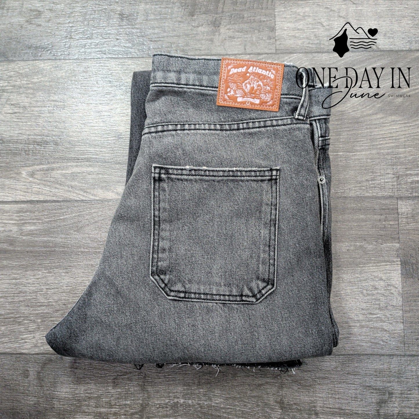 Dead Atlantic Straight Leg Jeans Size 32 X32