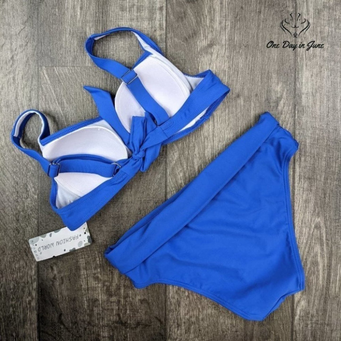 Charmleaks Twist Front Bikini Size S