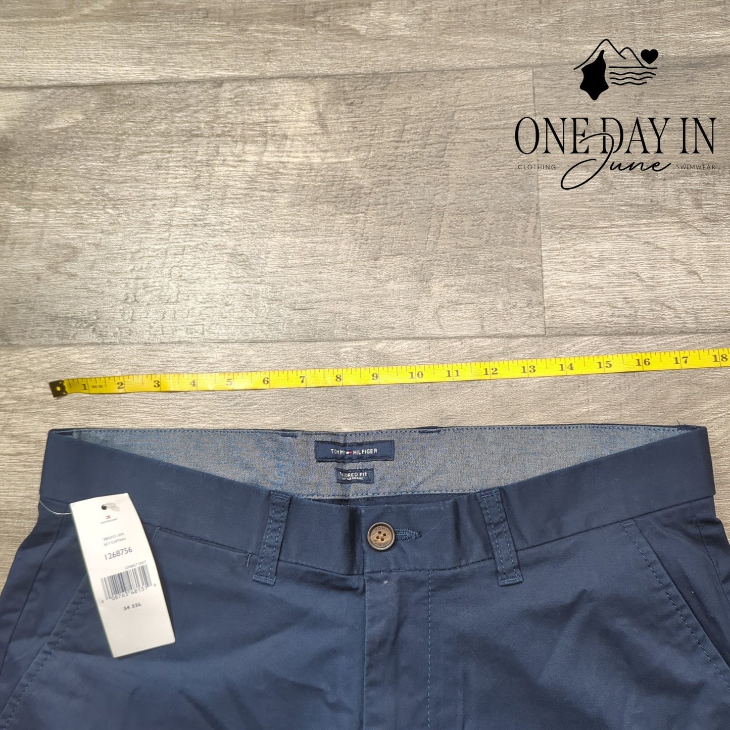 Tommy Hilfiger Tailored Fit Straight Leg Pants Size 34X32