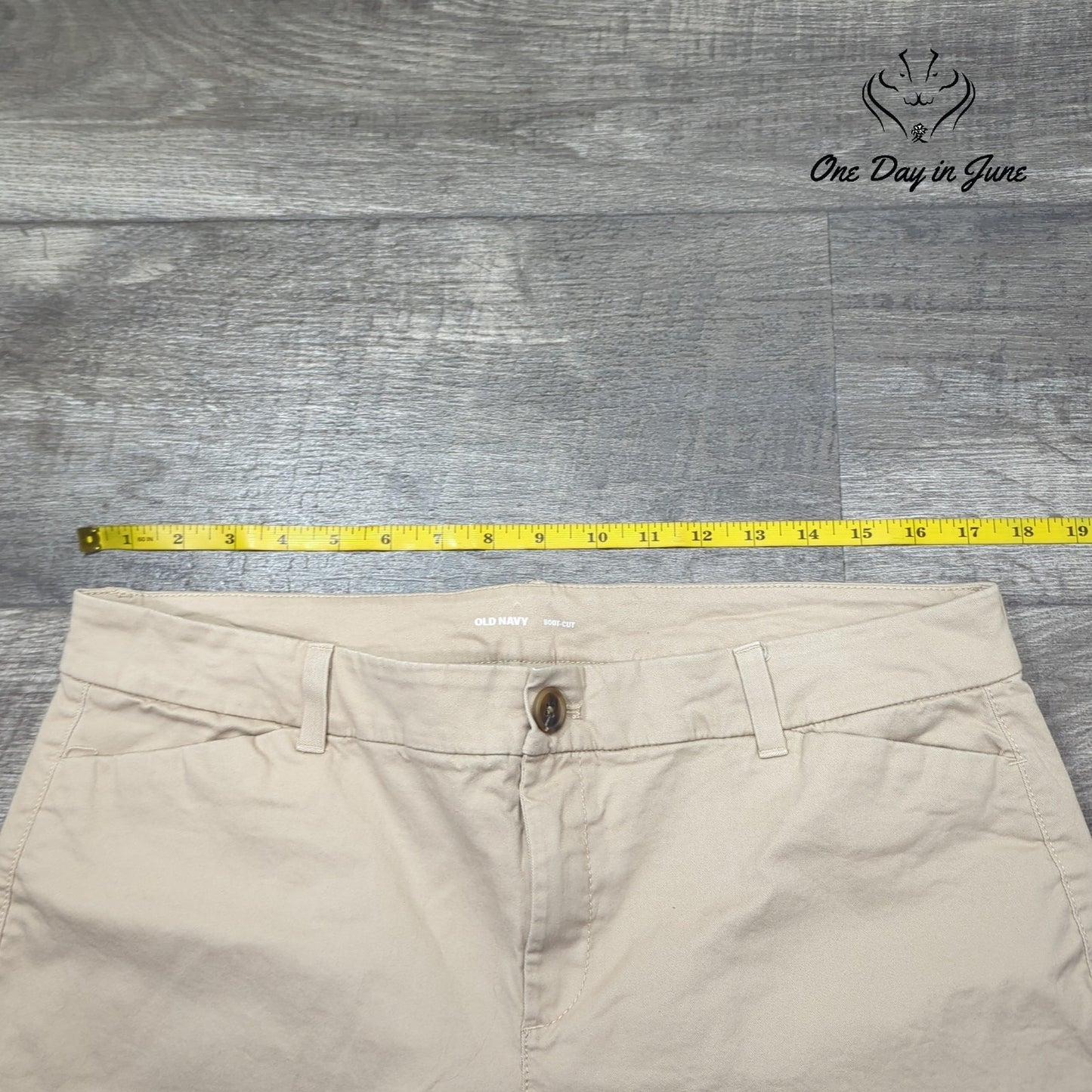 Old Navy Boot Cut Jeans Size 14