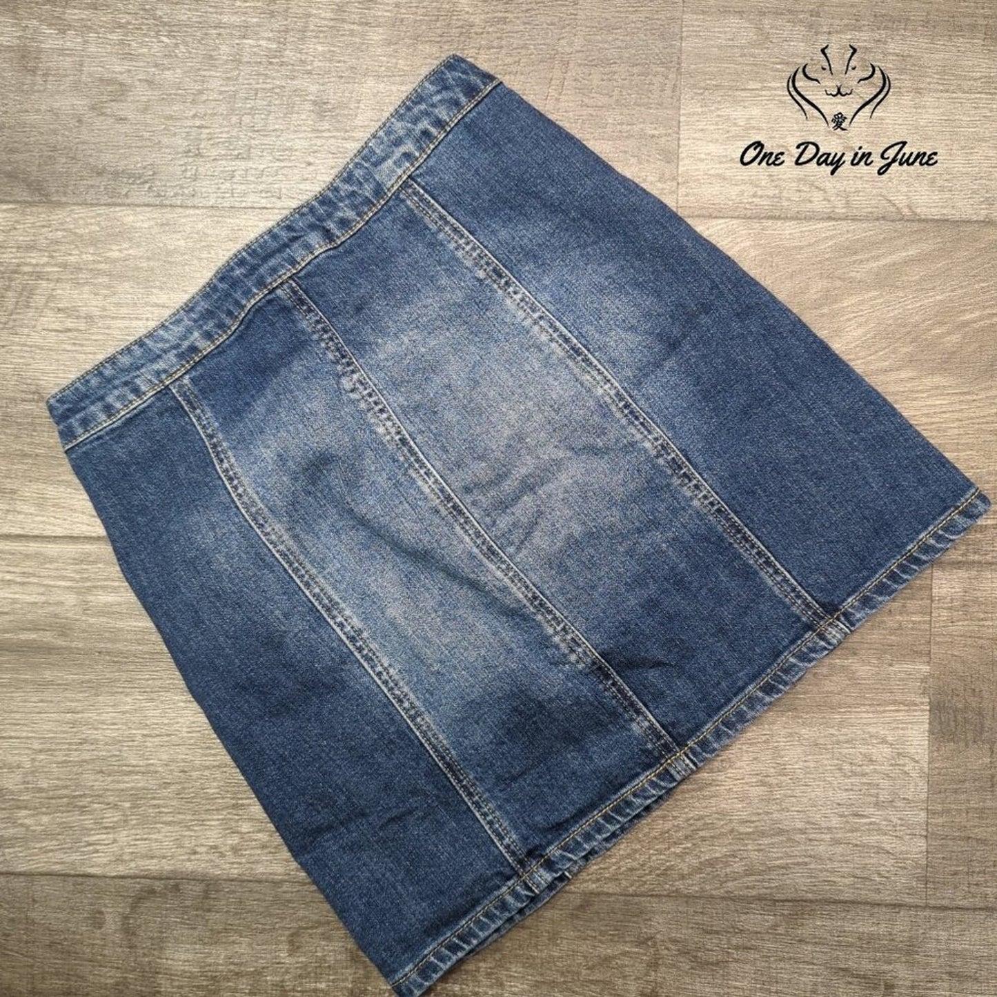 Ashley Mason Snap Front Denim Mini Skirt Size S