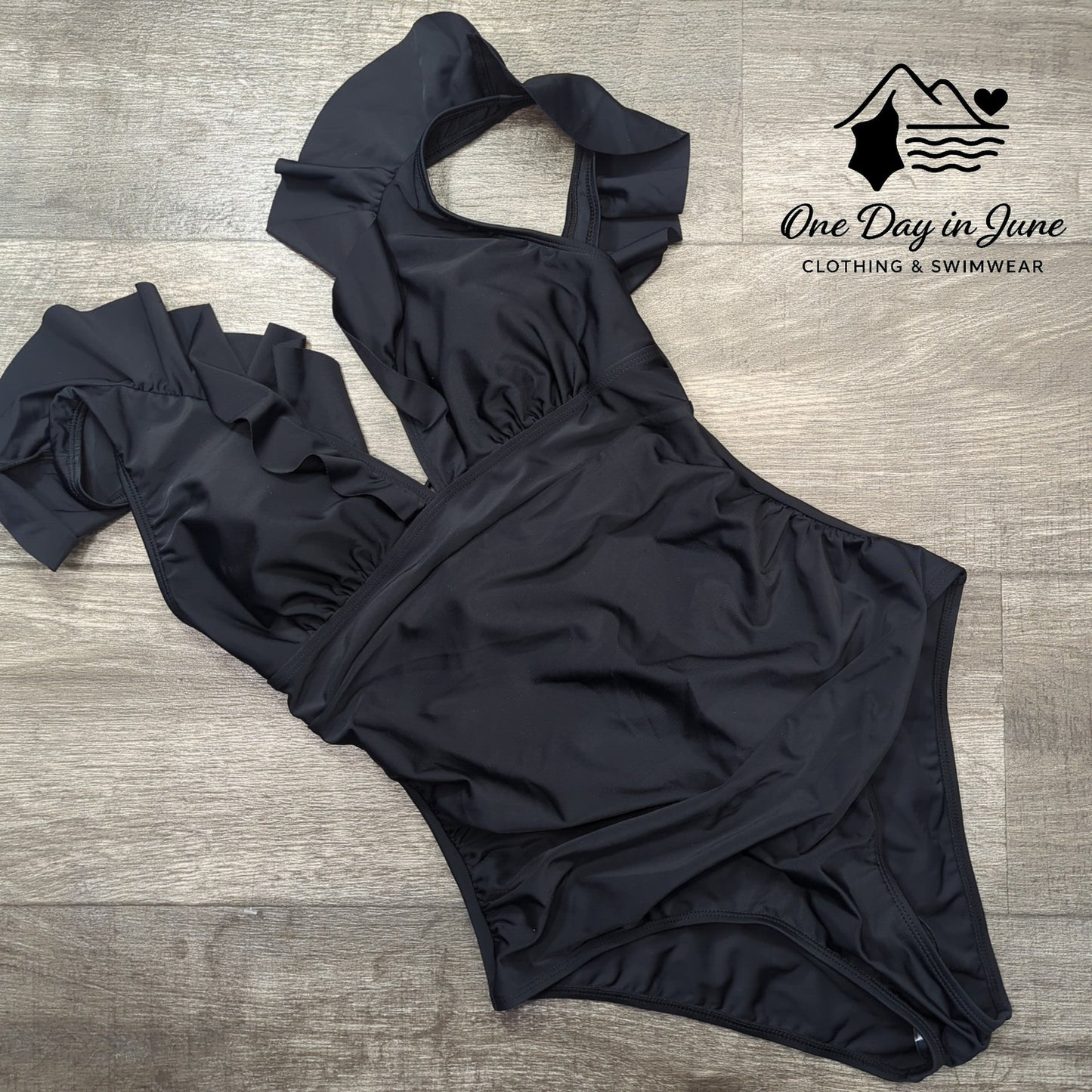 Cupshe Ruffle Shoulder Tummy Control One Piece Swimsuit Size M